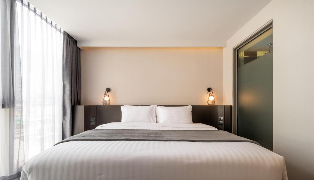 Seekers Finders Rama IV Hotel Surestay Collection By BW Bangkok Kültér fotó