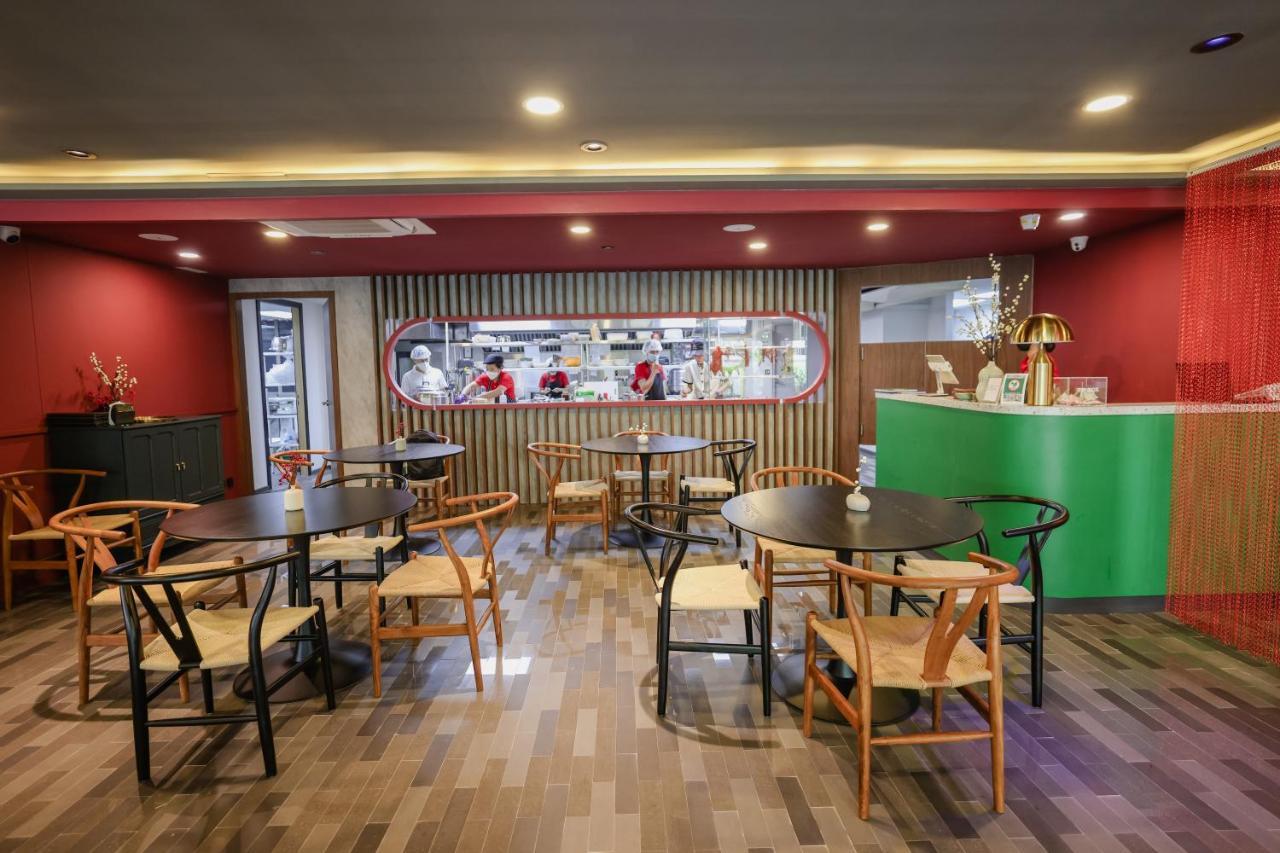Seekers Finders Rama IV Hotel Surestay Collection By BW Bangkok Kültér fotó