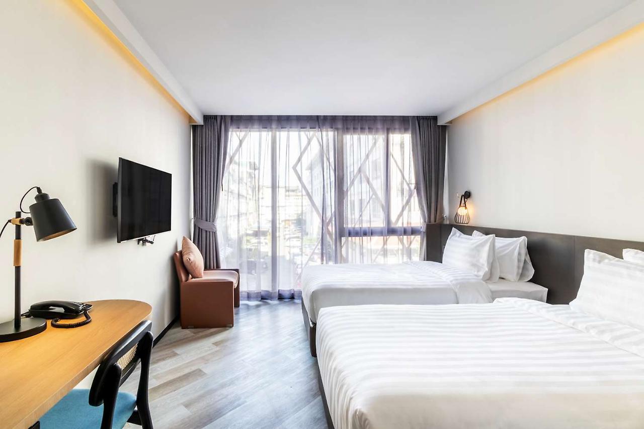Seekers Finders Rama IV Hotel Surestay Collection By BW Bangkok Kültér fotó