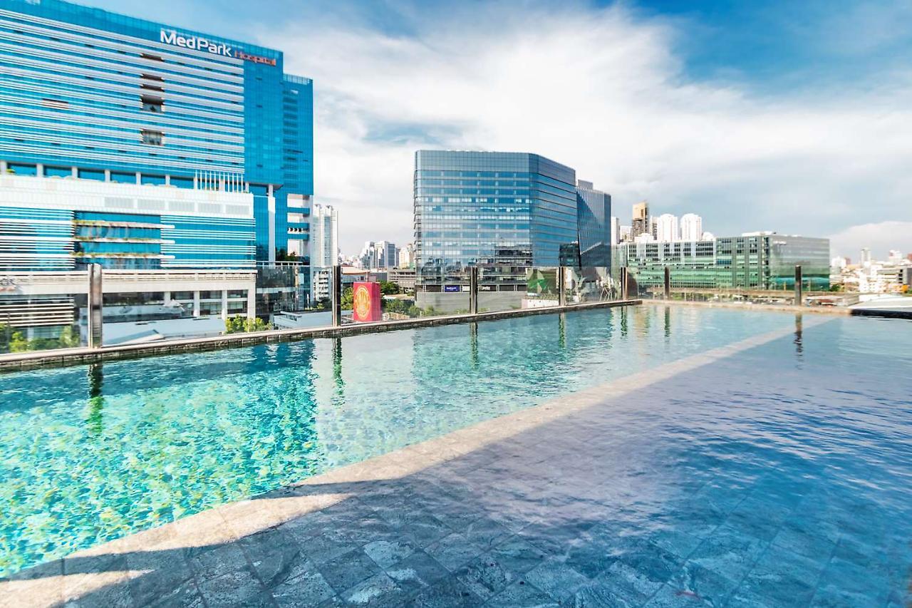 Seekers Finders Rama IV Hotel Surestay Collection By BW Bangkok Kültér fotó