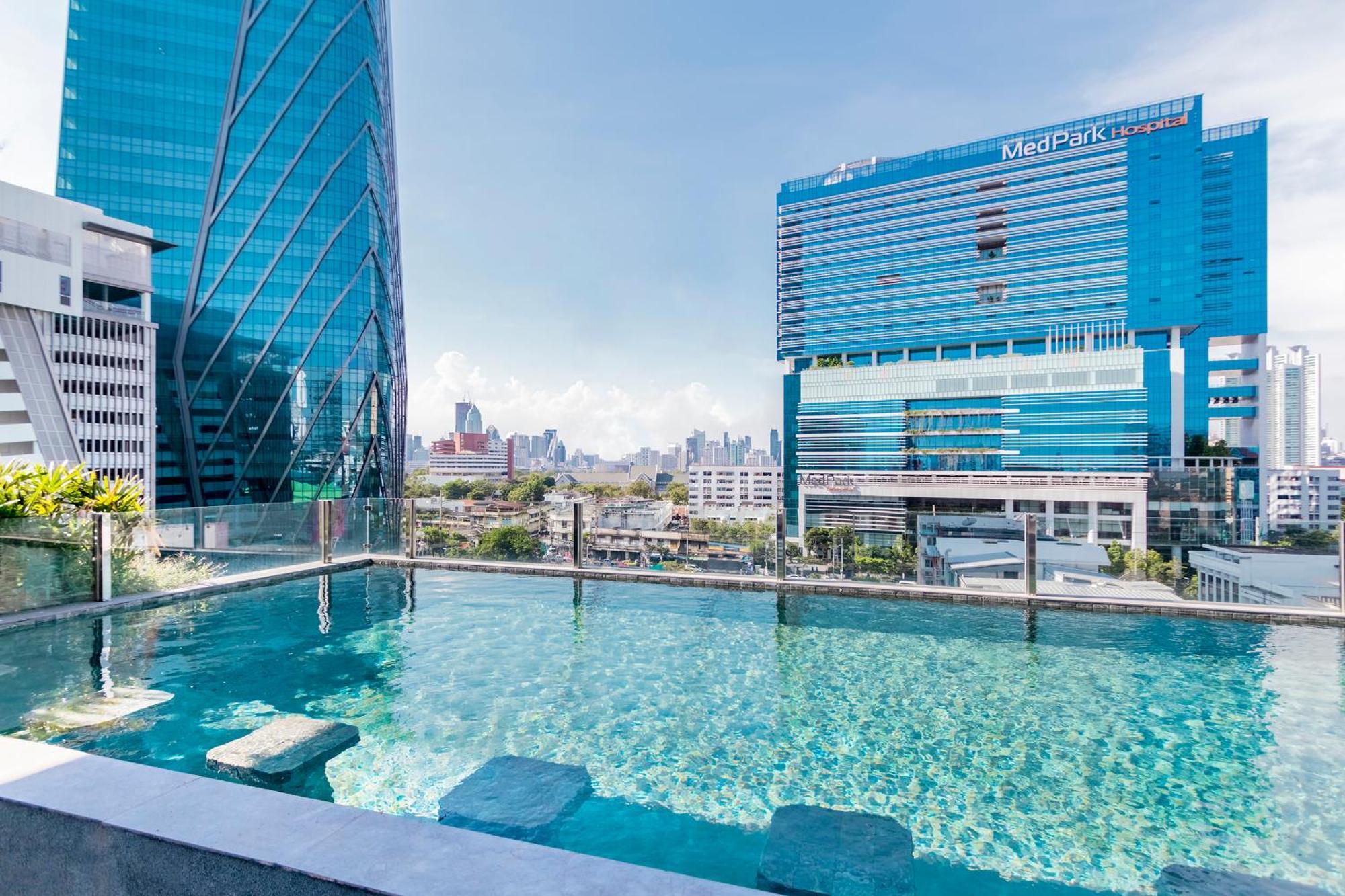 Seekers Finders Rama IV Hotel Surestay Collection By BW Bangkok Kültér fotó